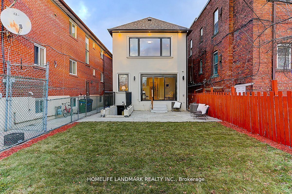 564 Dufferin Street