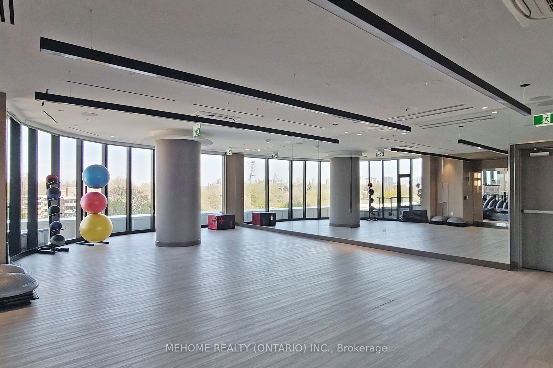 585 Bloor St E, #3119