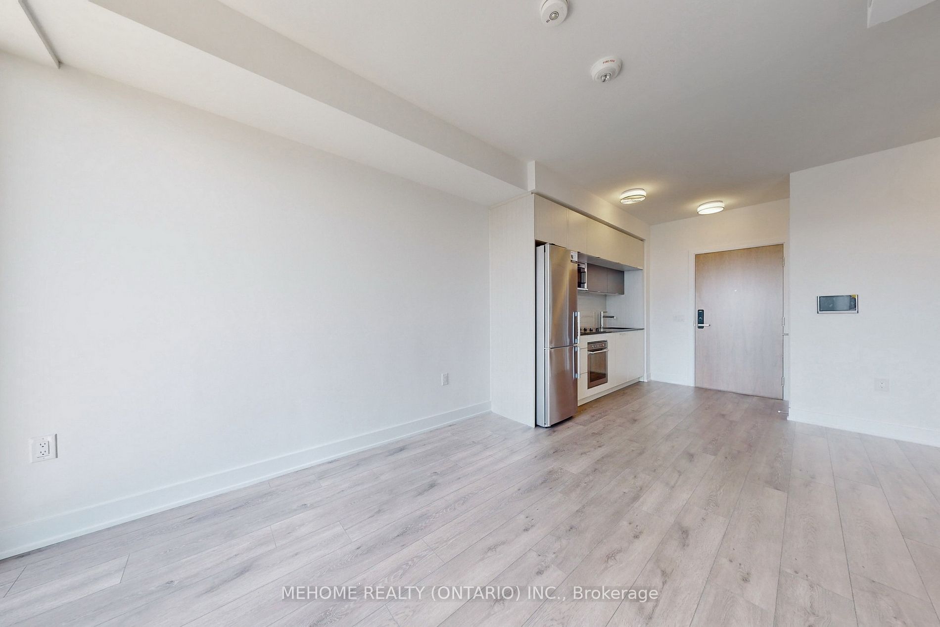 585 Bloor St E, #3119