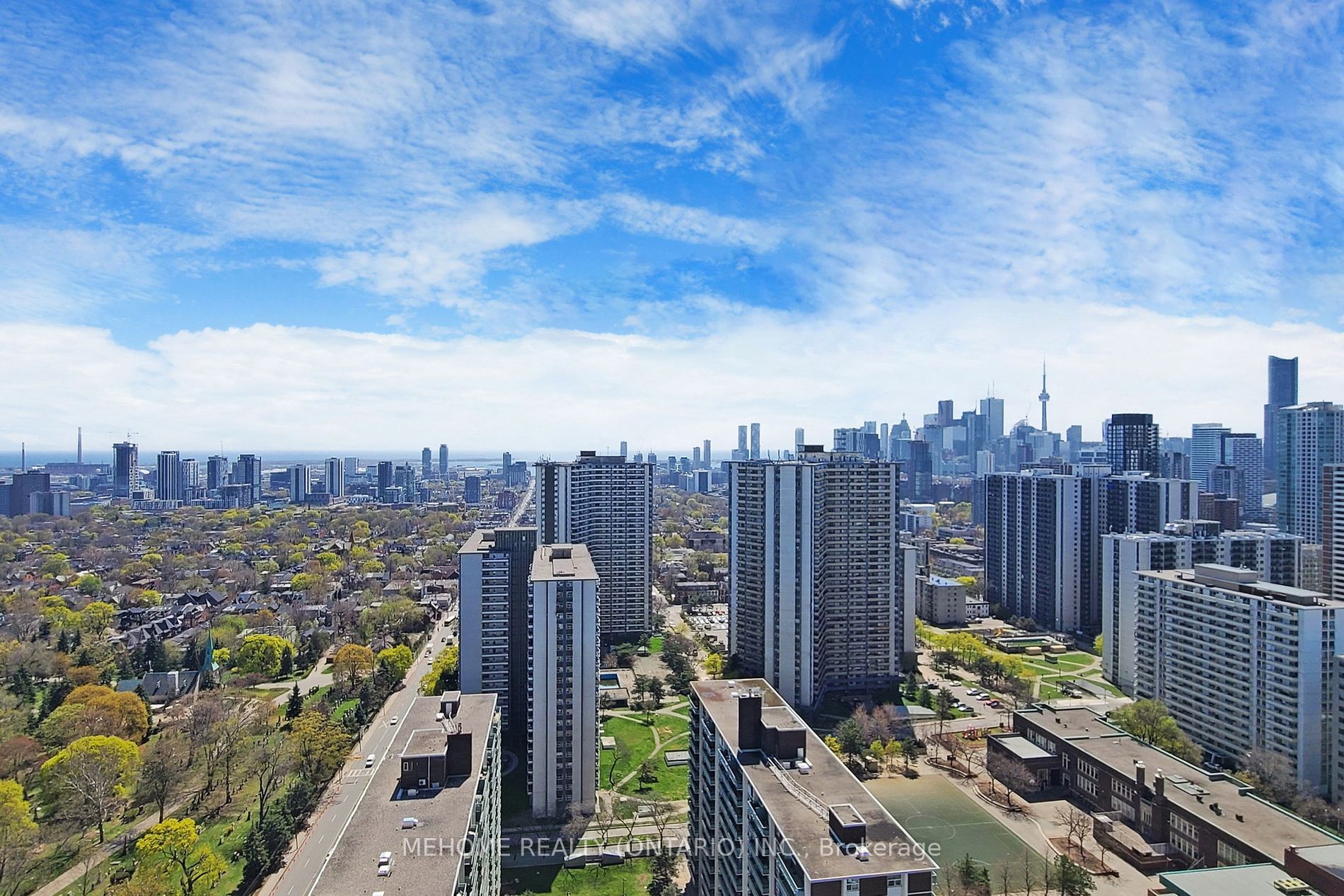 585 Bloor St E, #3119