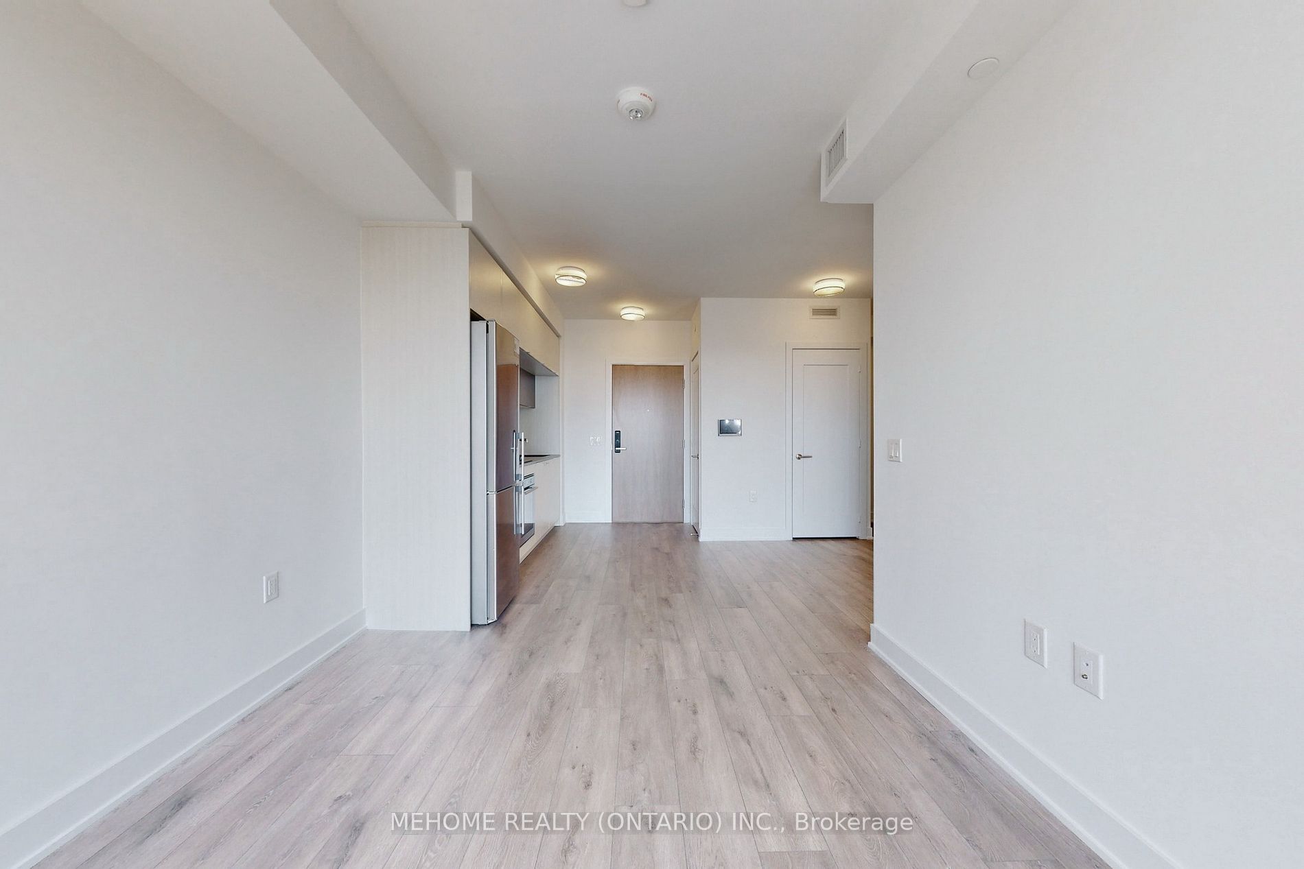 585 Bloor St E, #3119