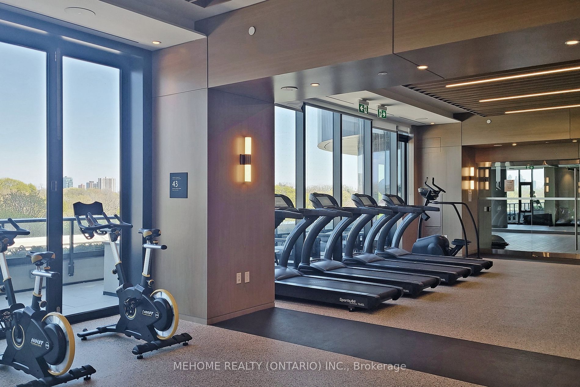 585 Bloor St E, #3119