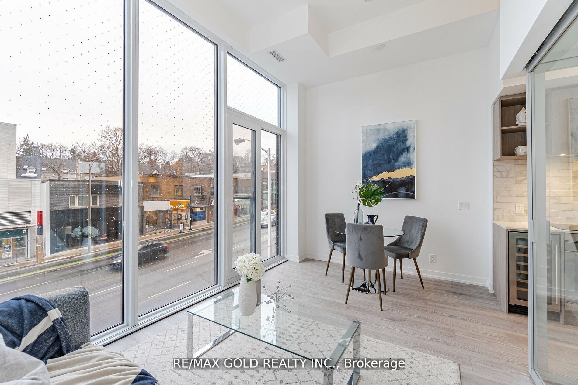 2020 Bathurst Street #216