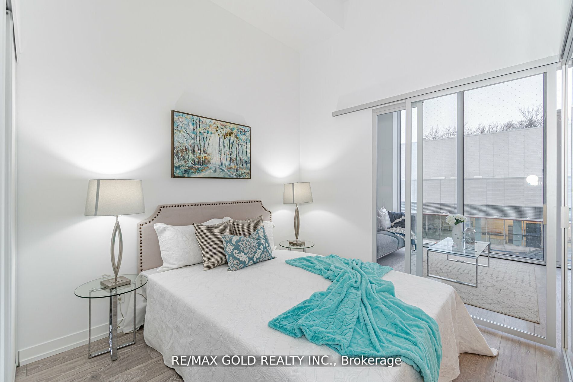 2020 Bathurst Street #216