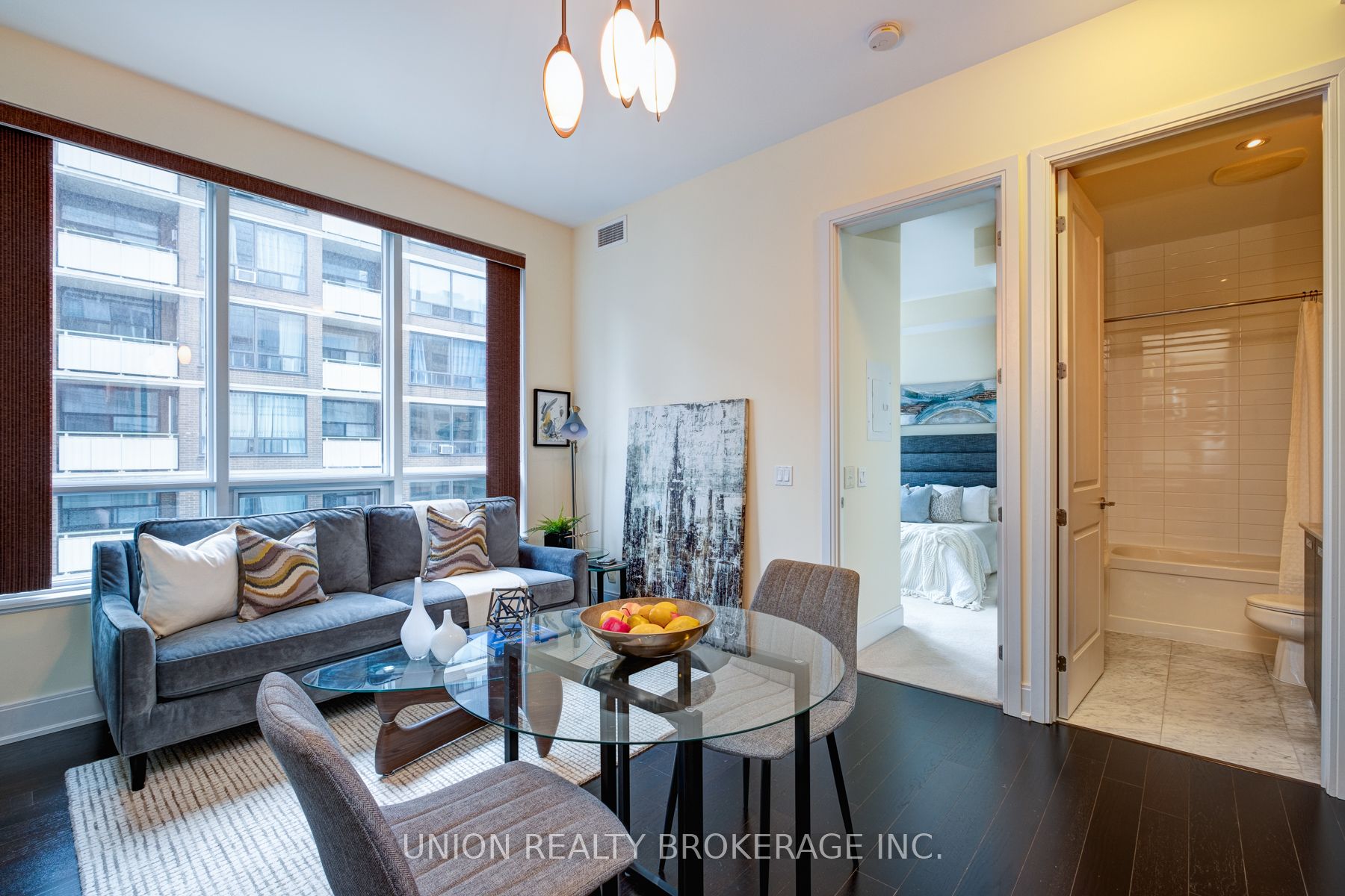 21 Balmuto St, #1403