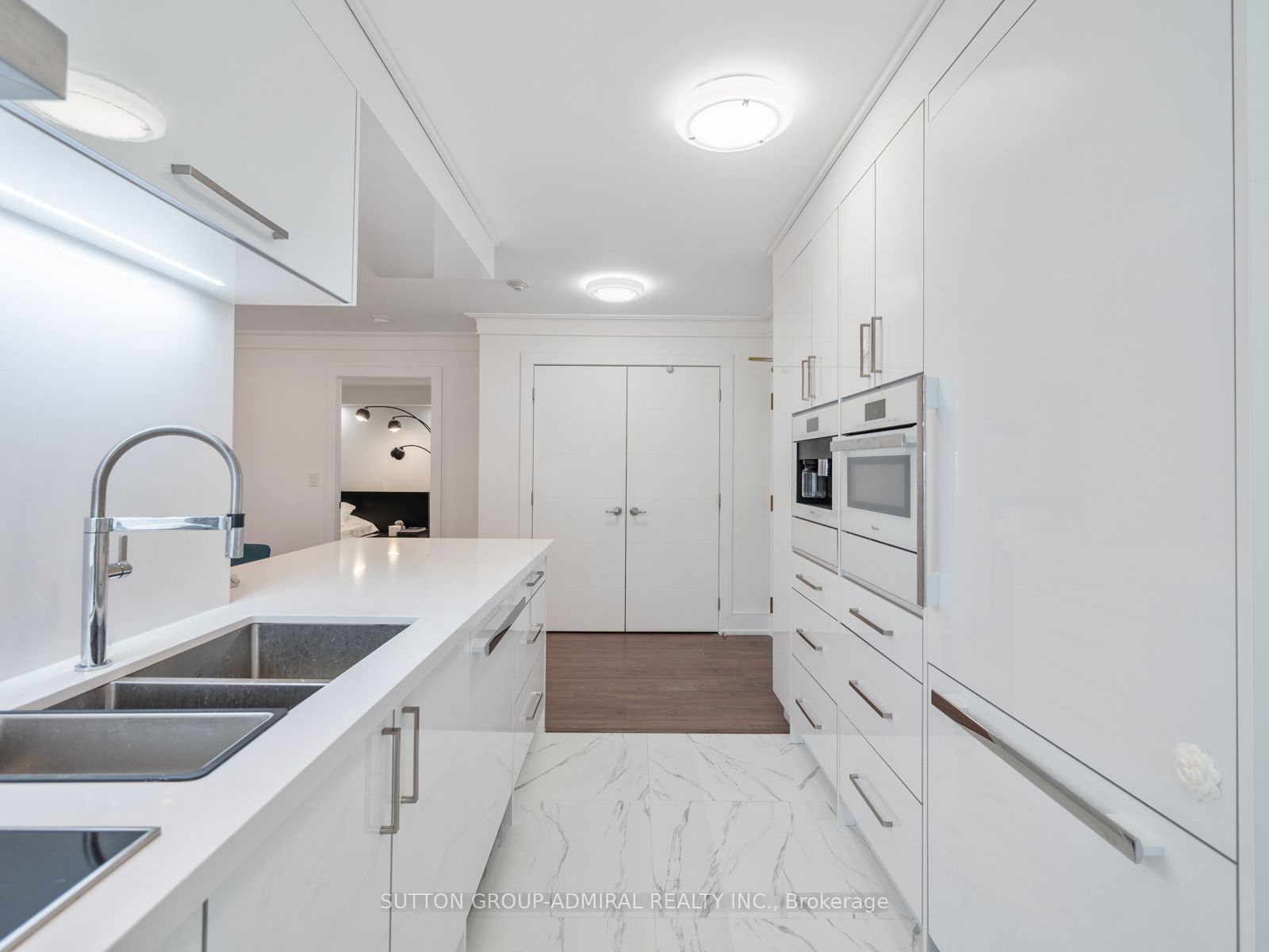 75 York Mills Road, #301