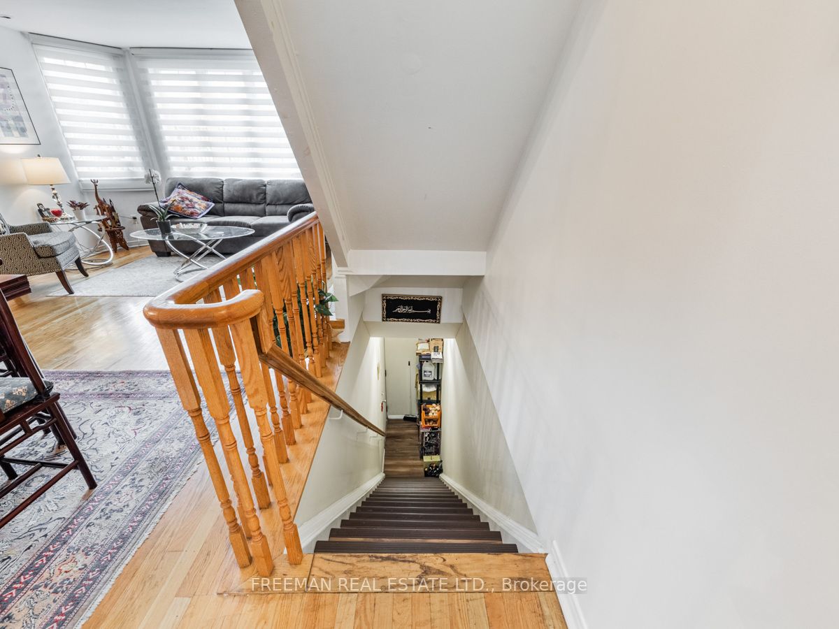 108 Finch Avenue W, #C13