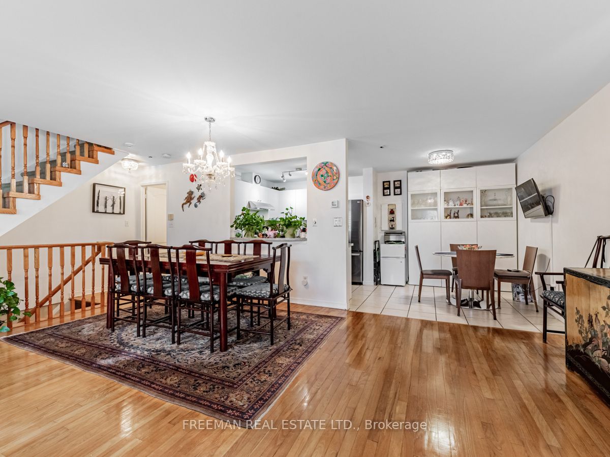 108 Finch Avenue W, #C13
