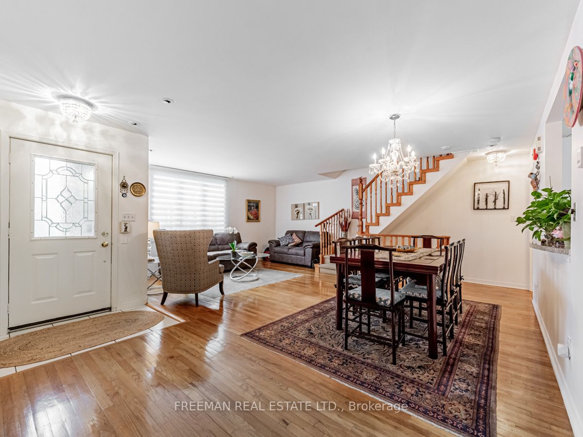 108 Finch Avenue W, #C13
