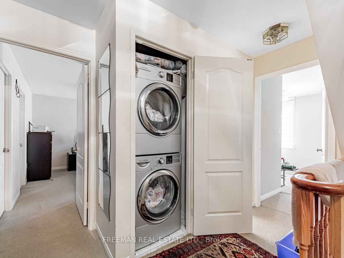 108 Finch Avenue W, #C13