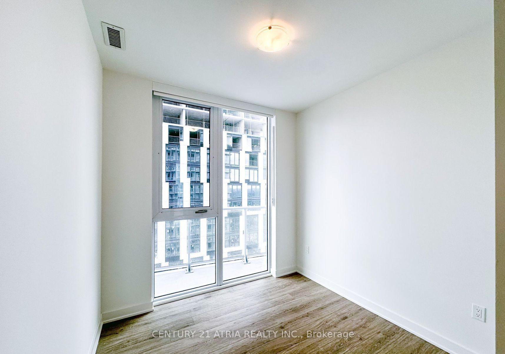 100 Dalhousie Street #3710