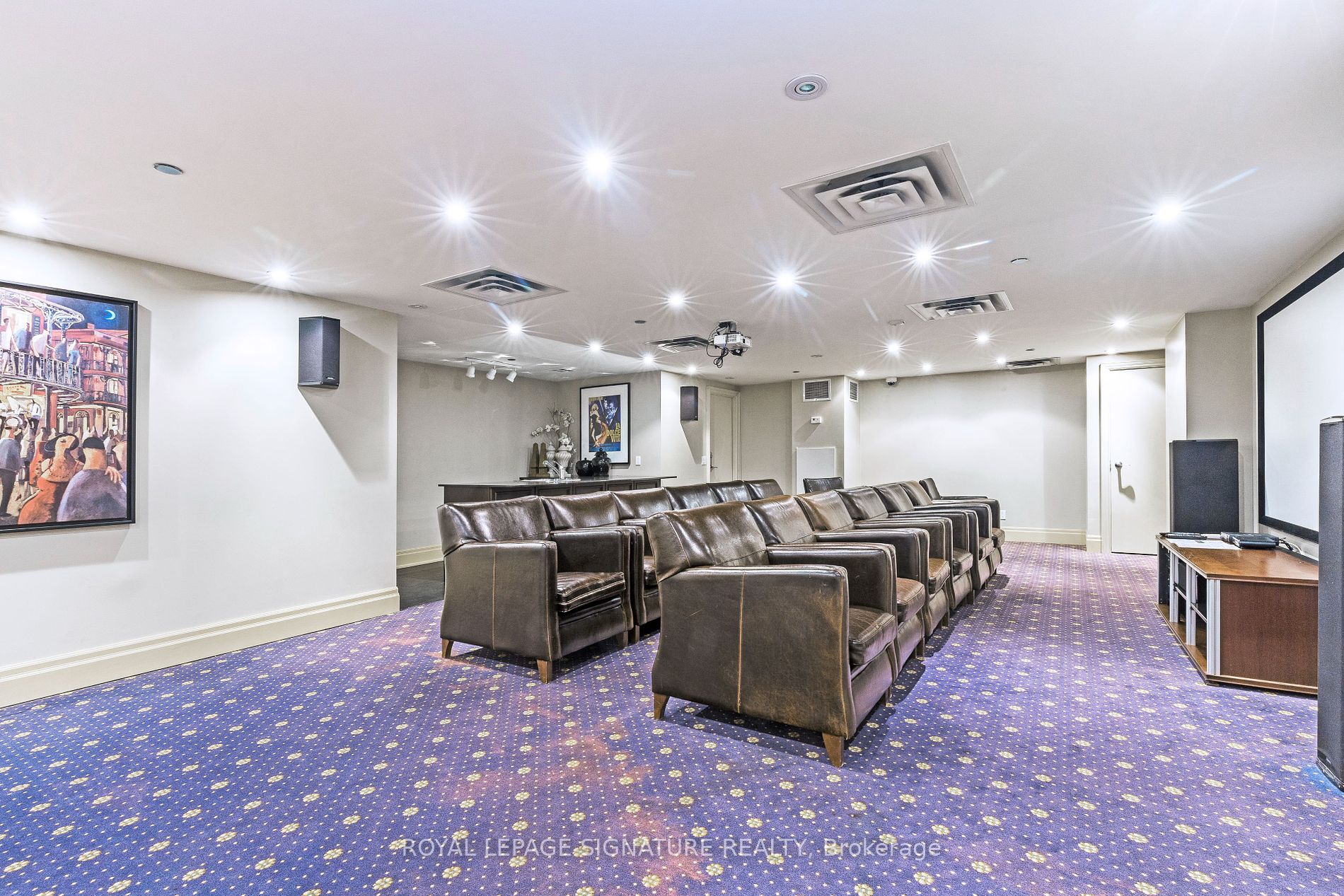 485 Rosewell Avenue #308