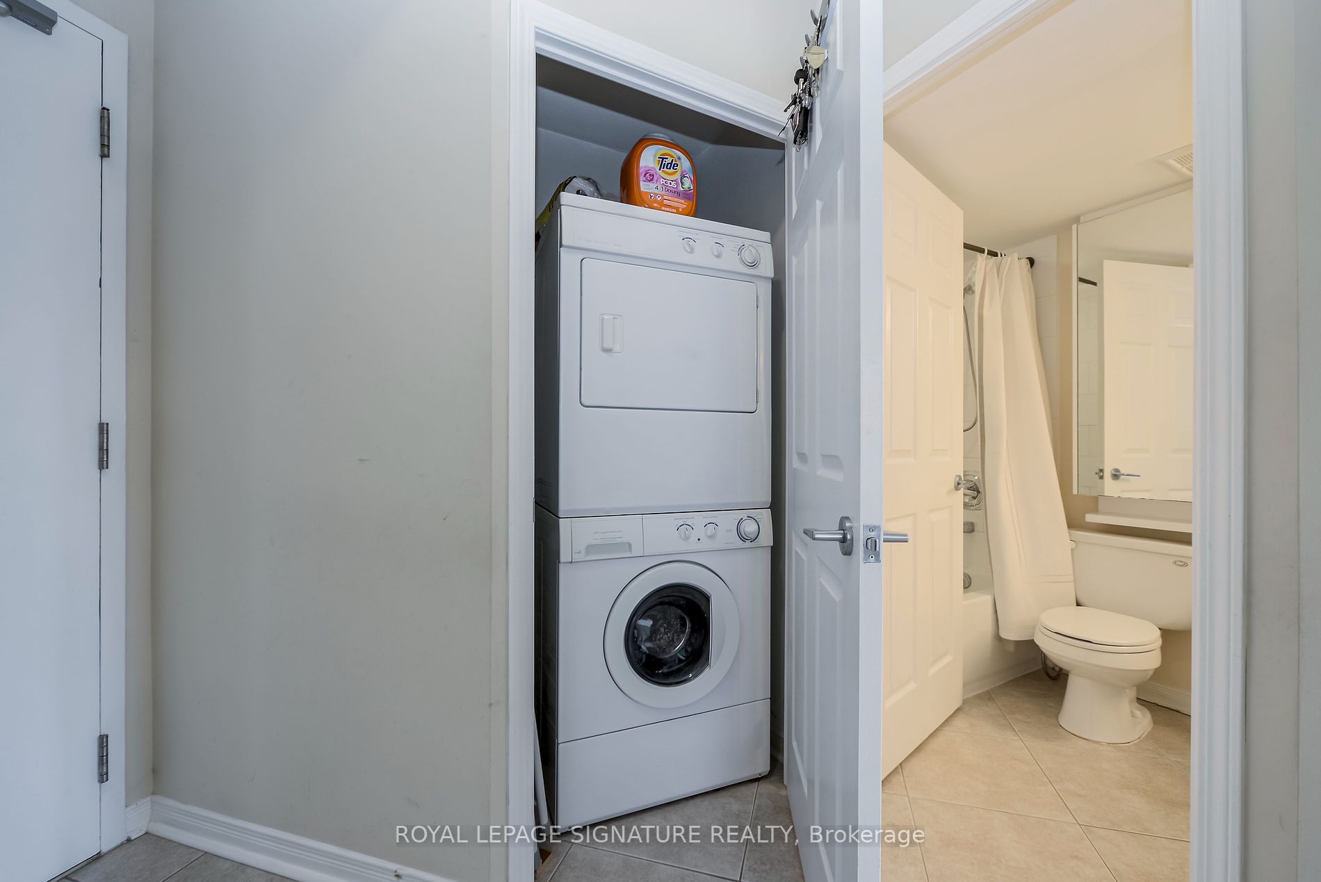 485 Rosewell Avenue #308