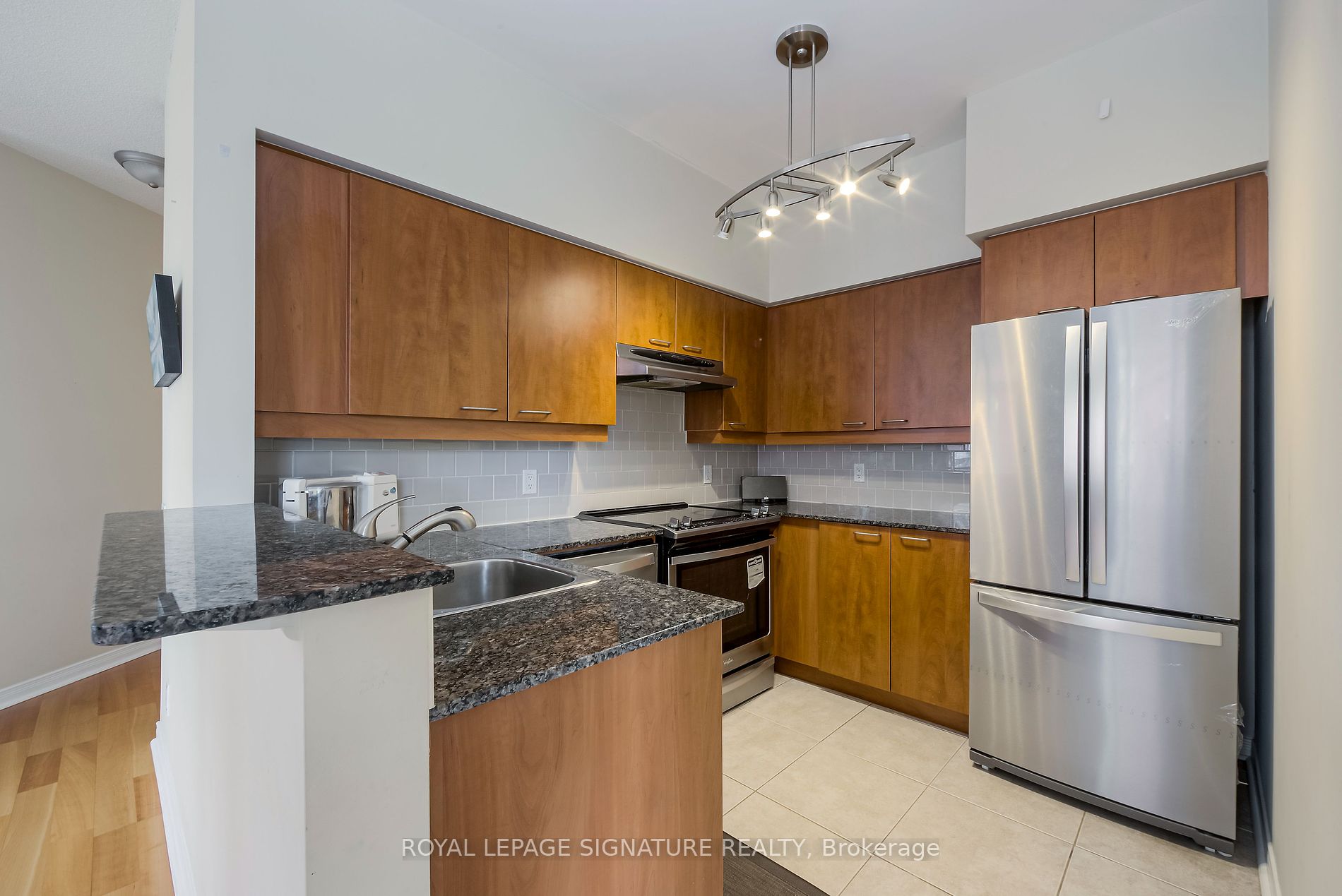485 Rosewell Avenue #308