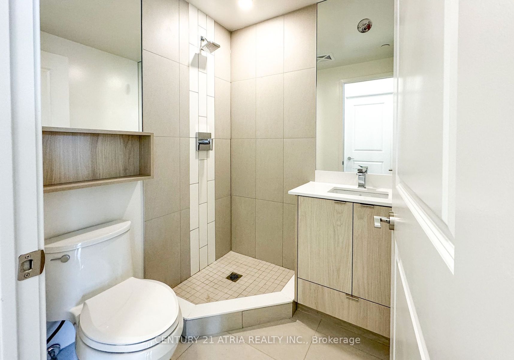 100 Dalhousie Street #3710