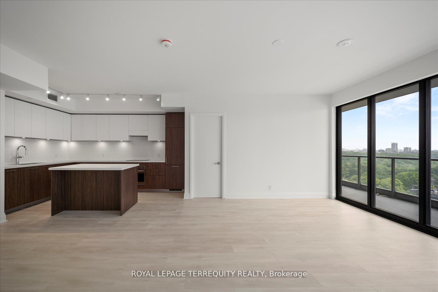 33 Frederick Todd Way, #1406