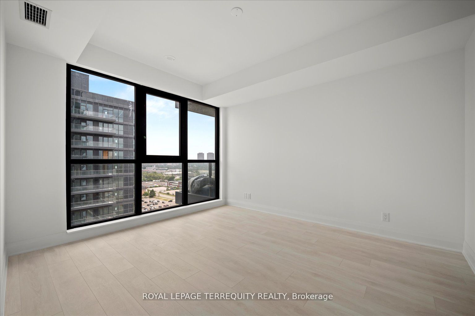 33 Frederick Todd Way, #1406
