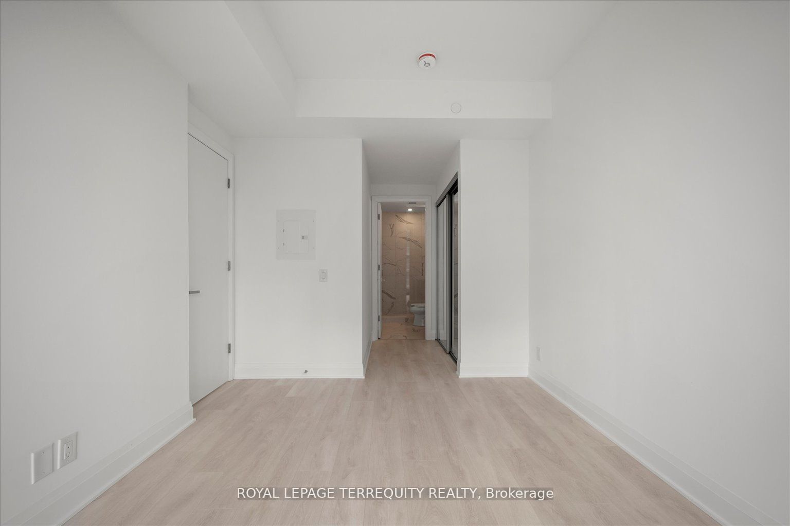 33 Frederick Todd Way, #1406