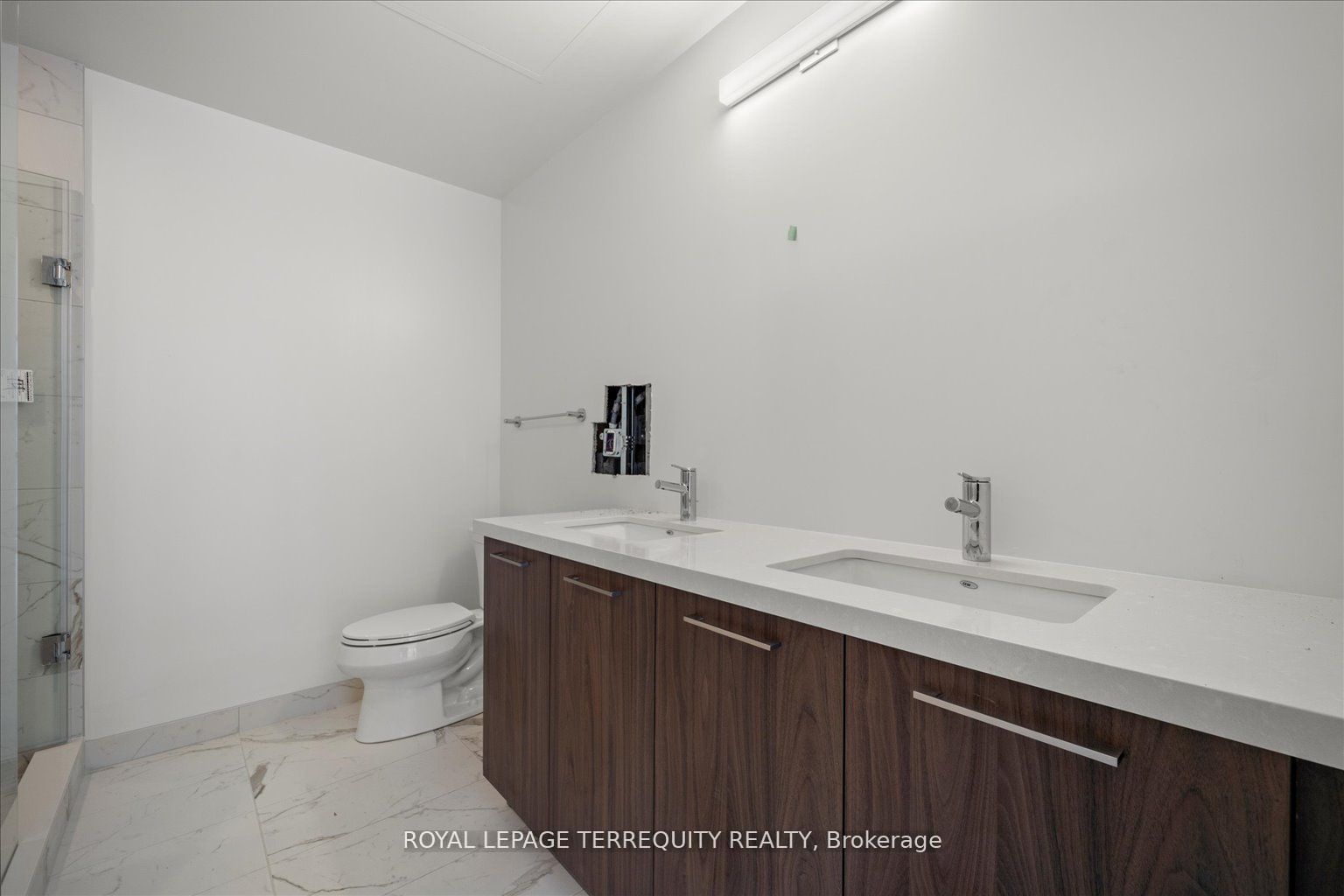 33 Frederick Todd Way, #1406