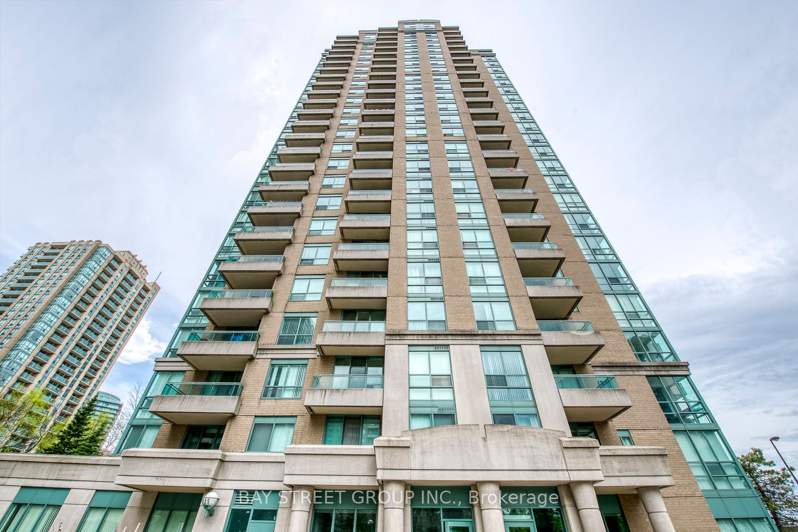 1 Pemberton Avenue, #1008