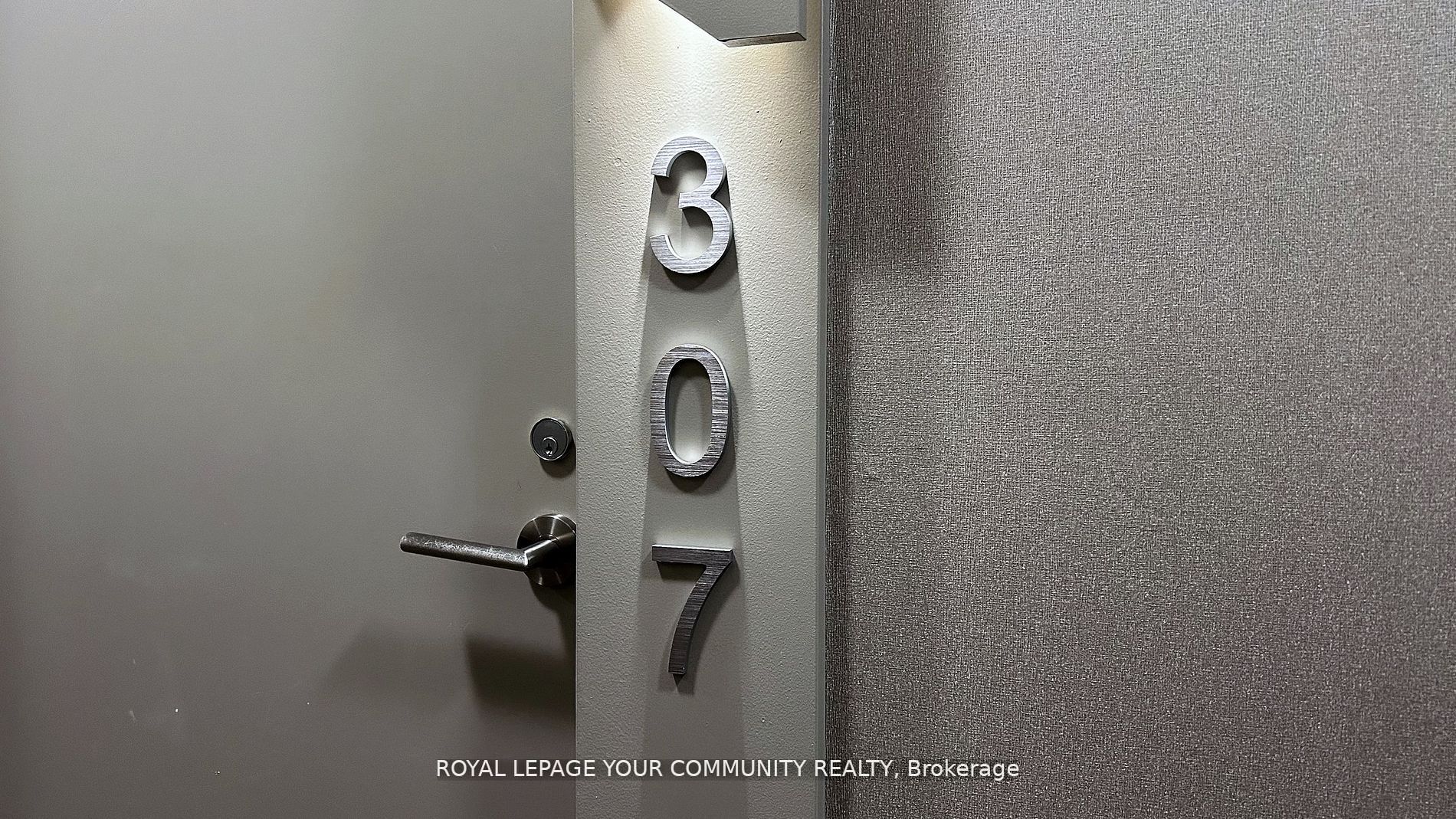 6 Sonic Way, #N307