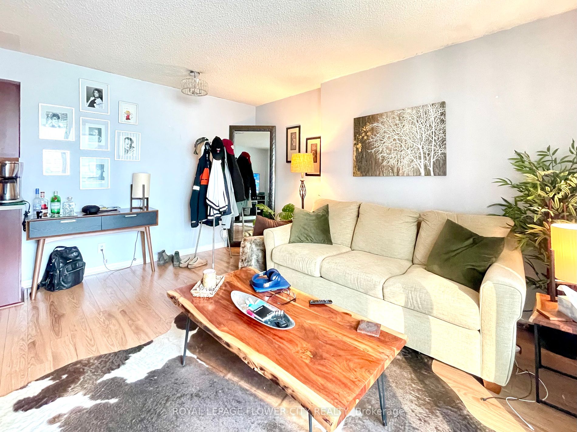 228 Queens Quay W, #801