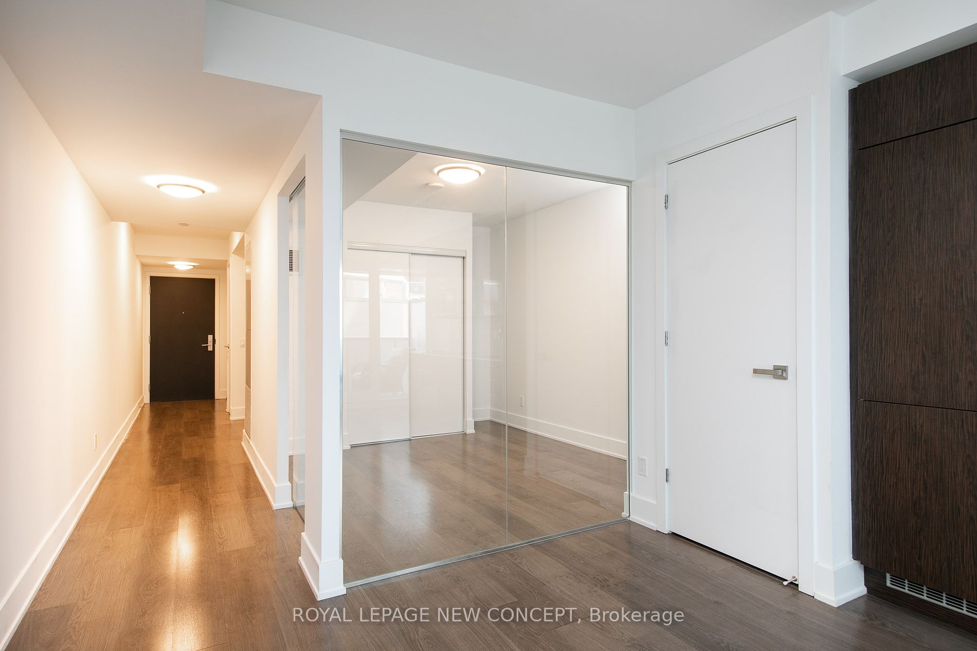 403 Church St, #417