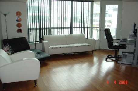 230 Queens Quay W #222