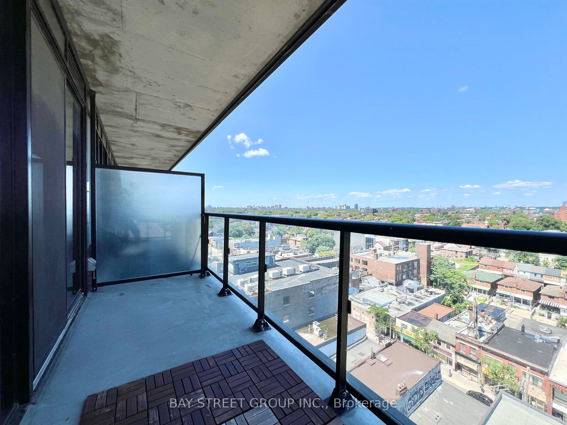 608 Richmond Street W, #1202