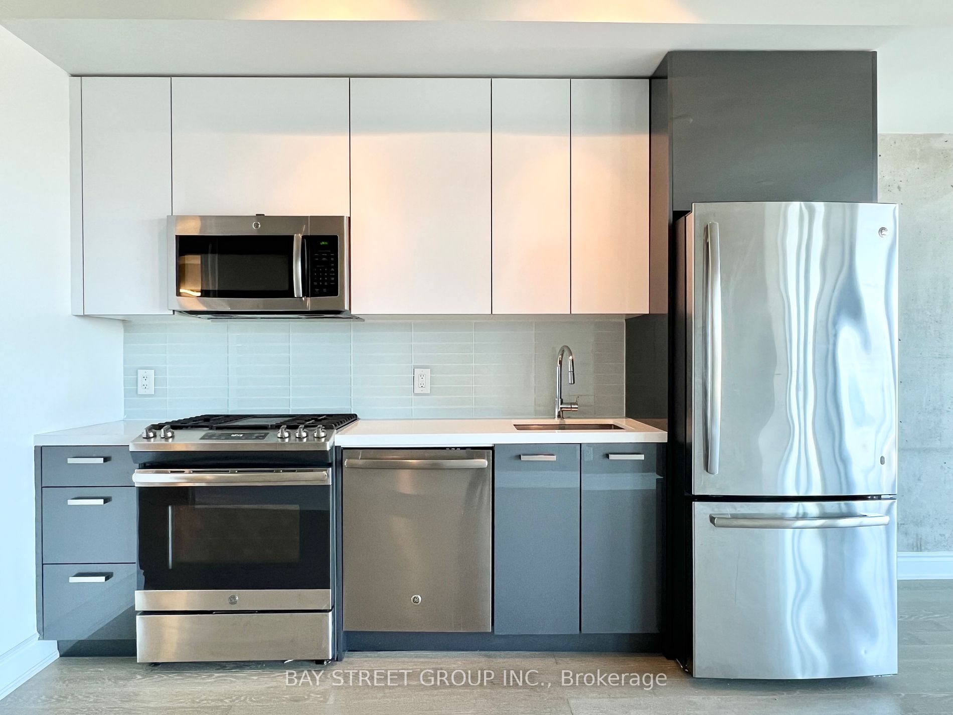 608 Richmond Street W, #1202