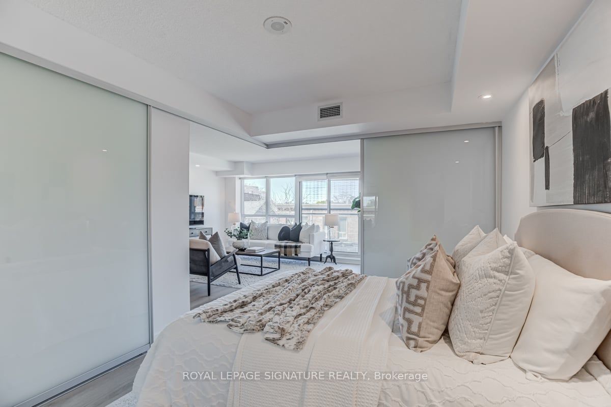 1169 Queen St W, #309