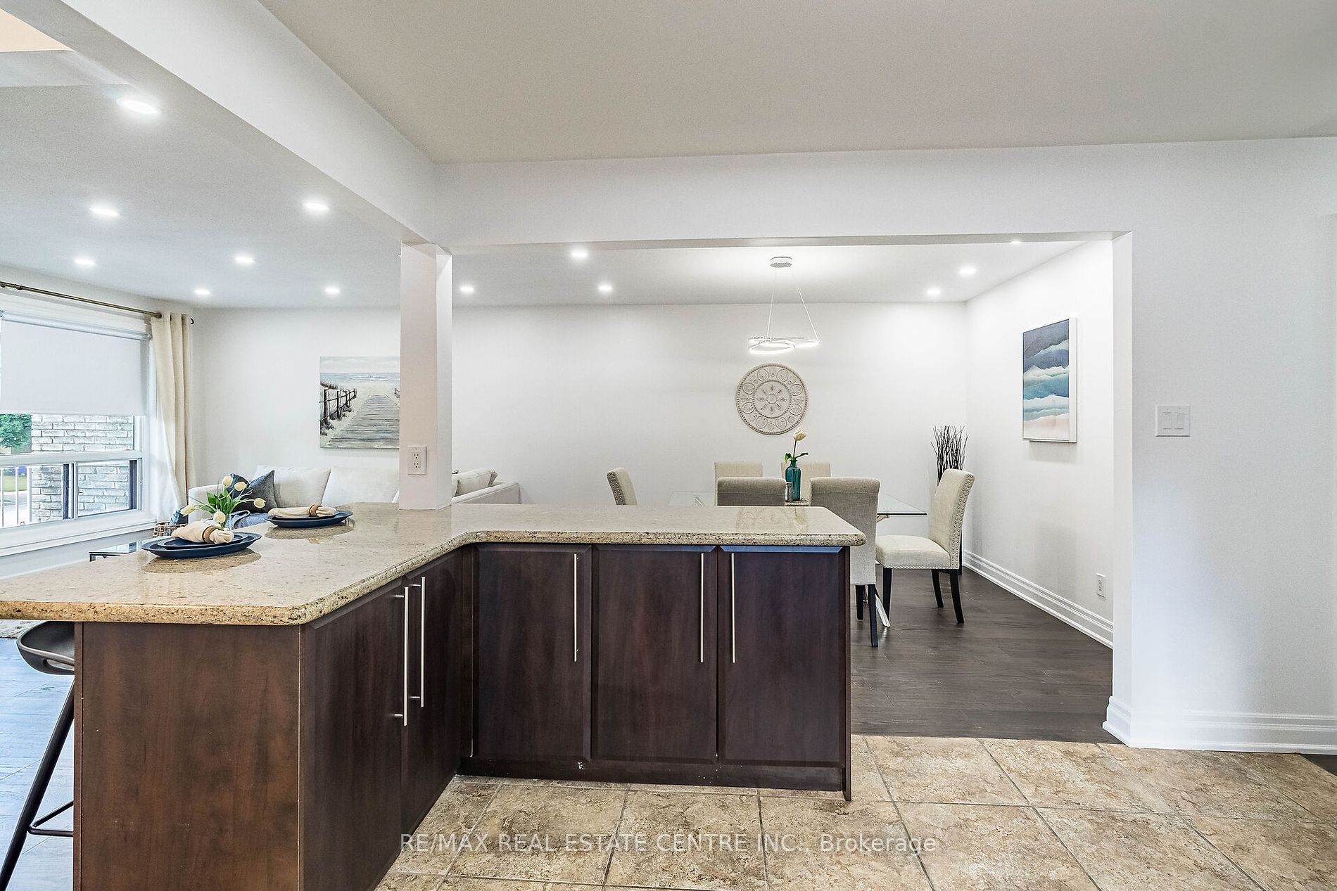 114 Sexton Crescent