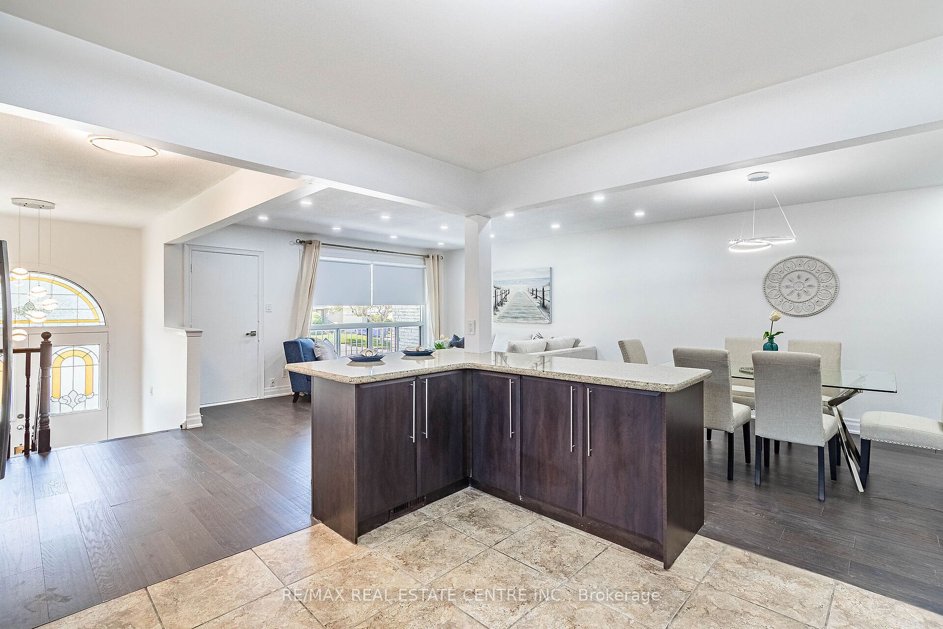 114 Sexton Crescent