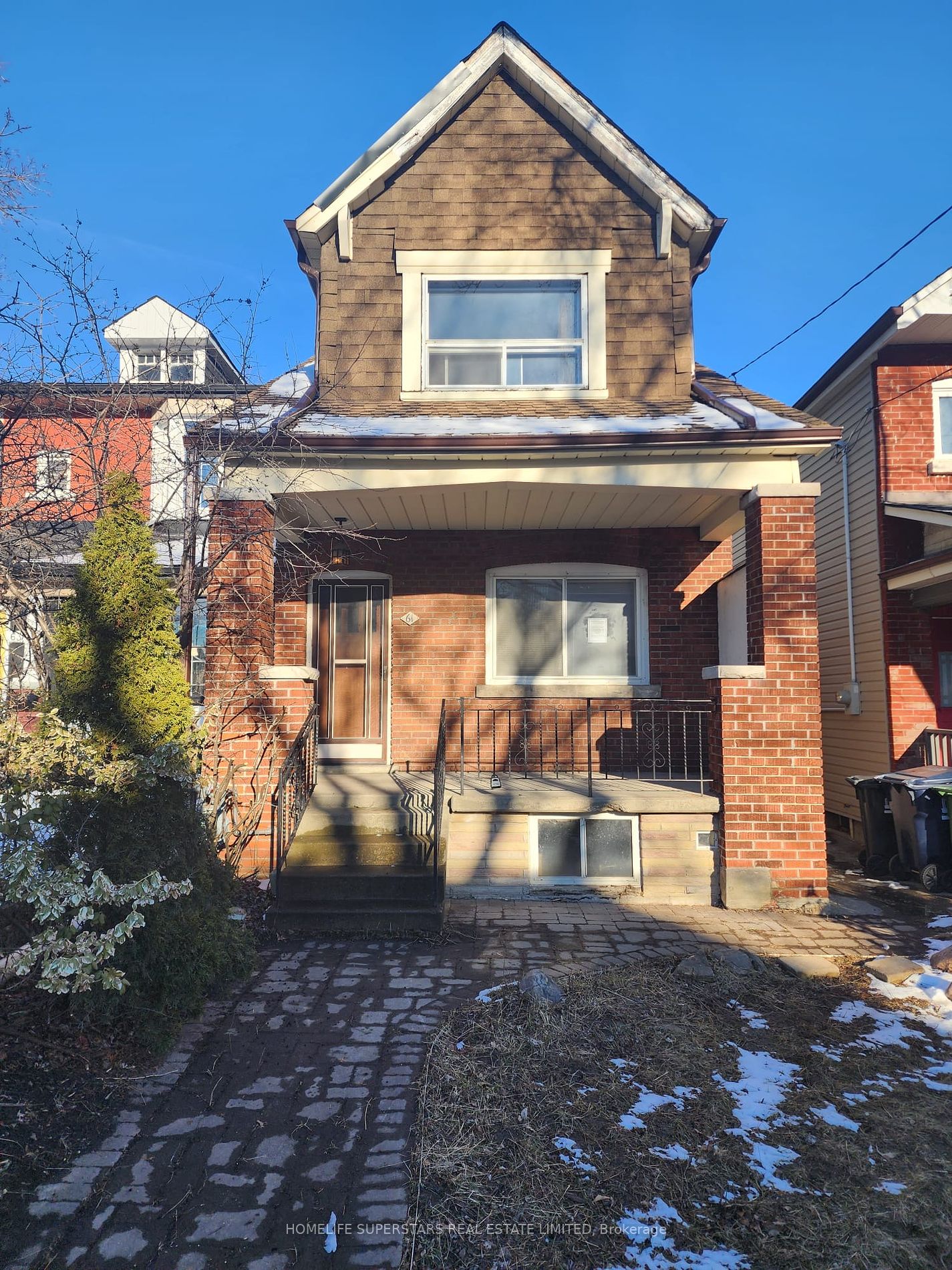 61 Greensides Avenue