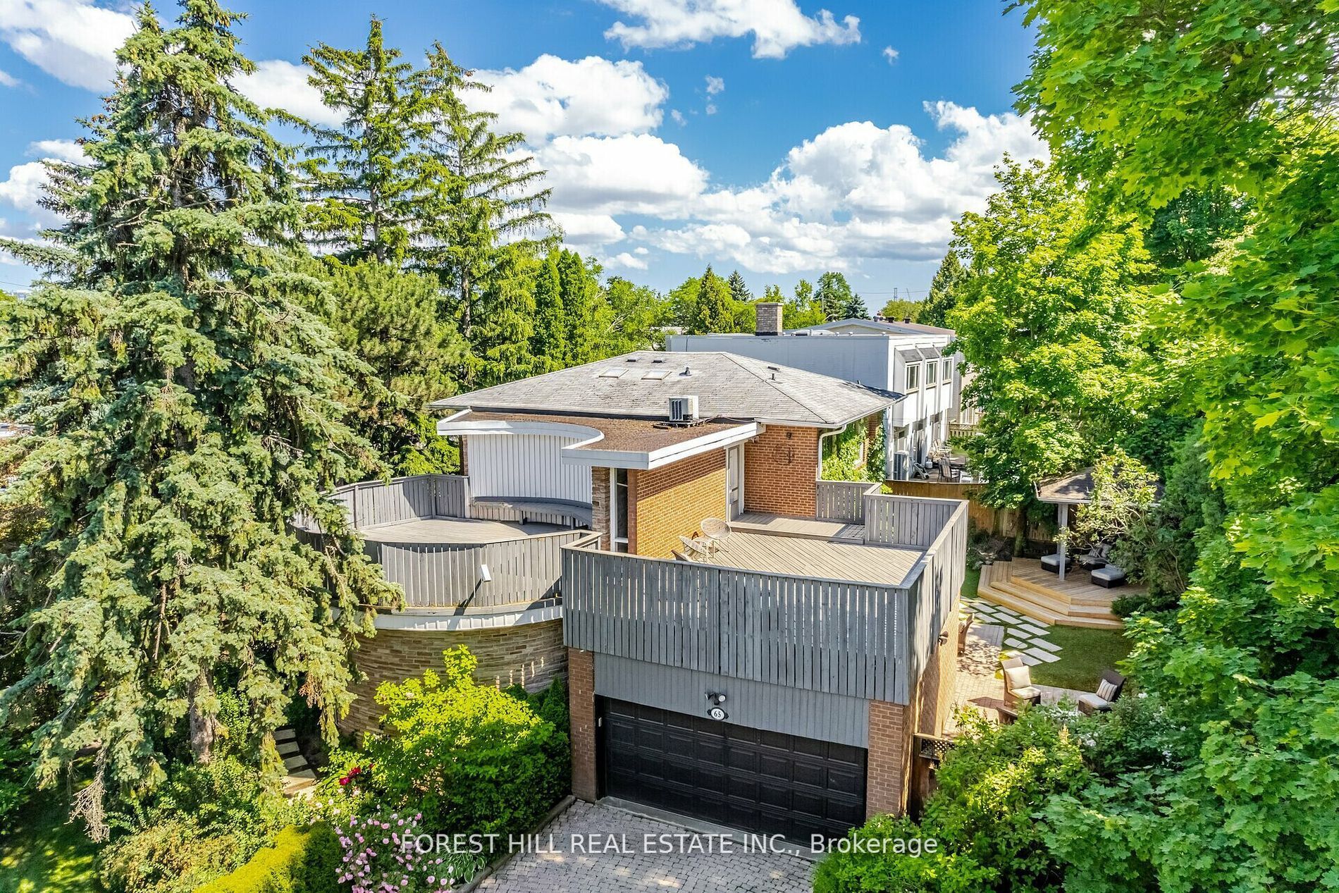 65 Blue Forest Dr