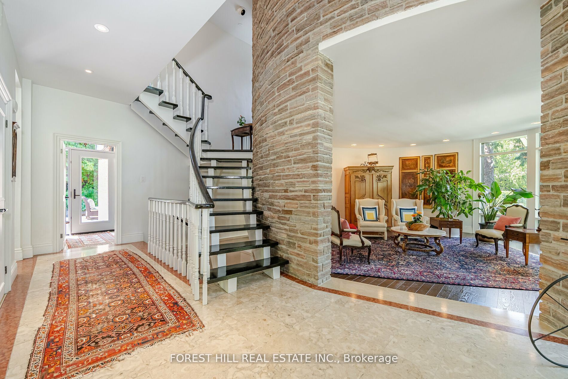 65 Blue Forest Dr