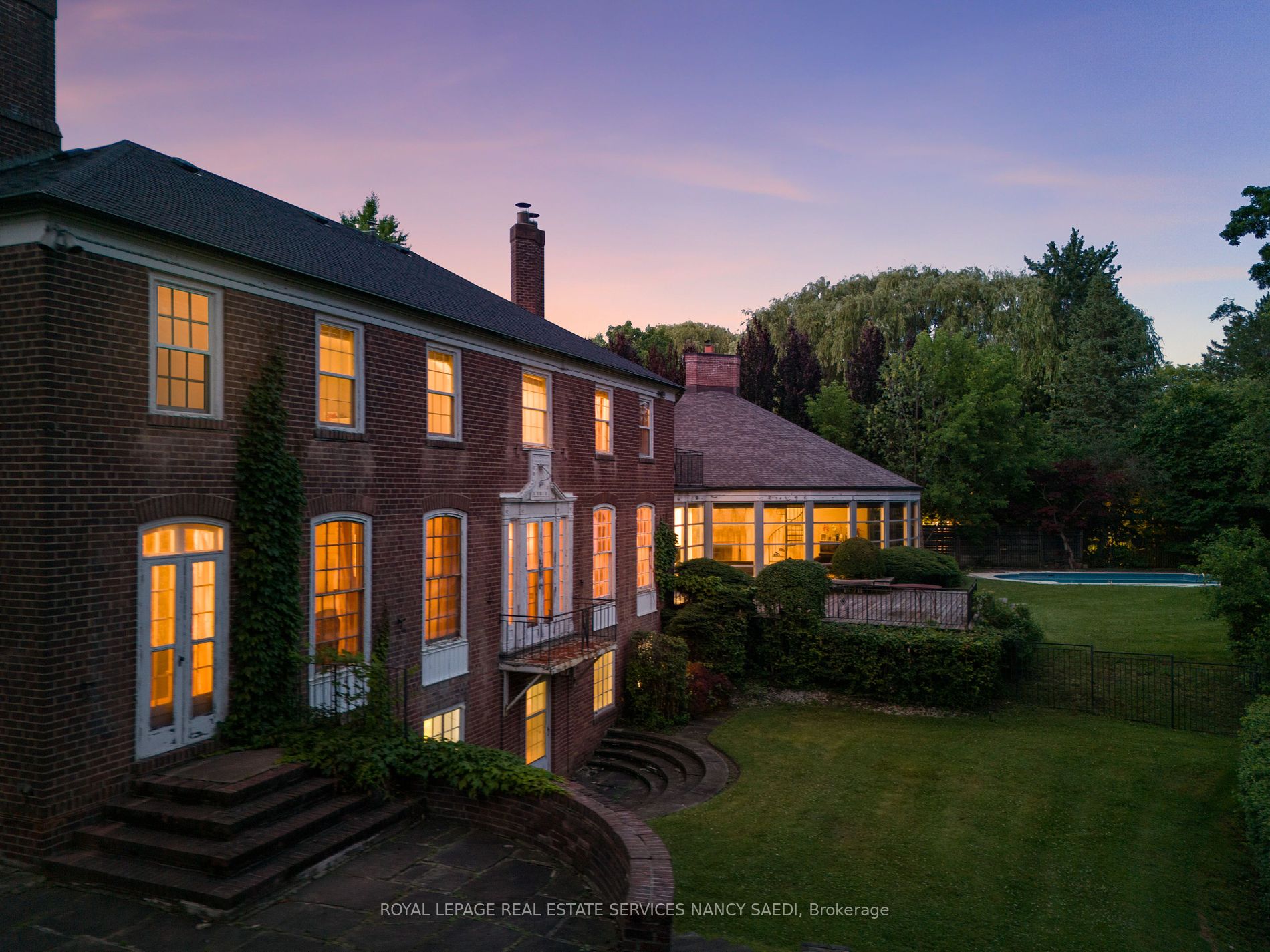 7 Alderbrook Dr
