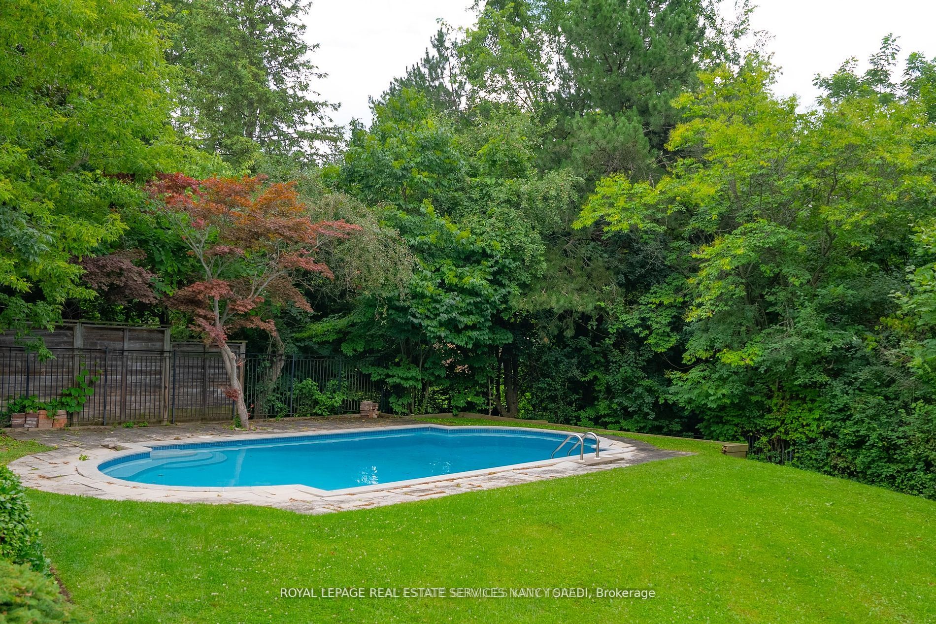 7 Alderbrook Dr