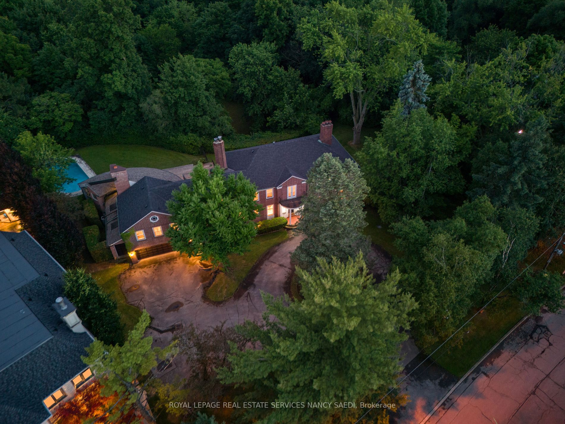 7 Alderbrook Dr
