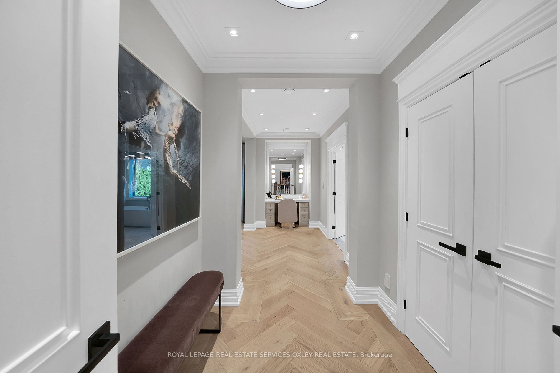6 Lamport Avenue
