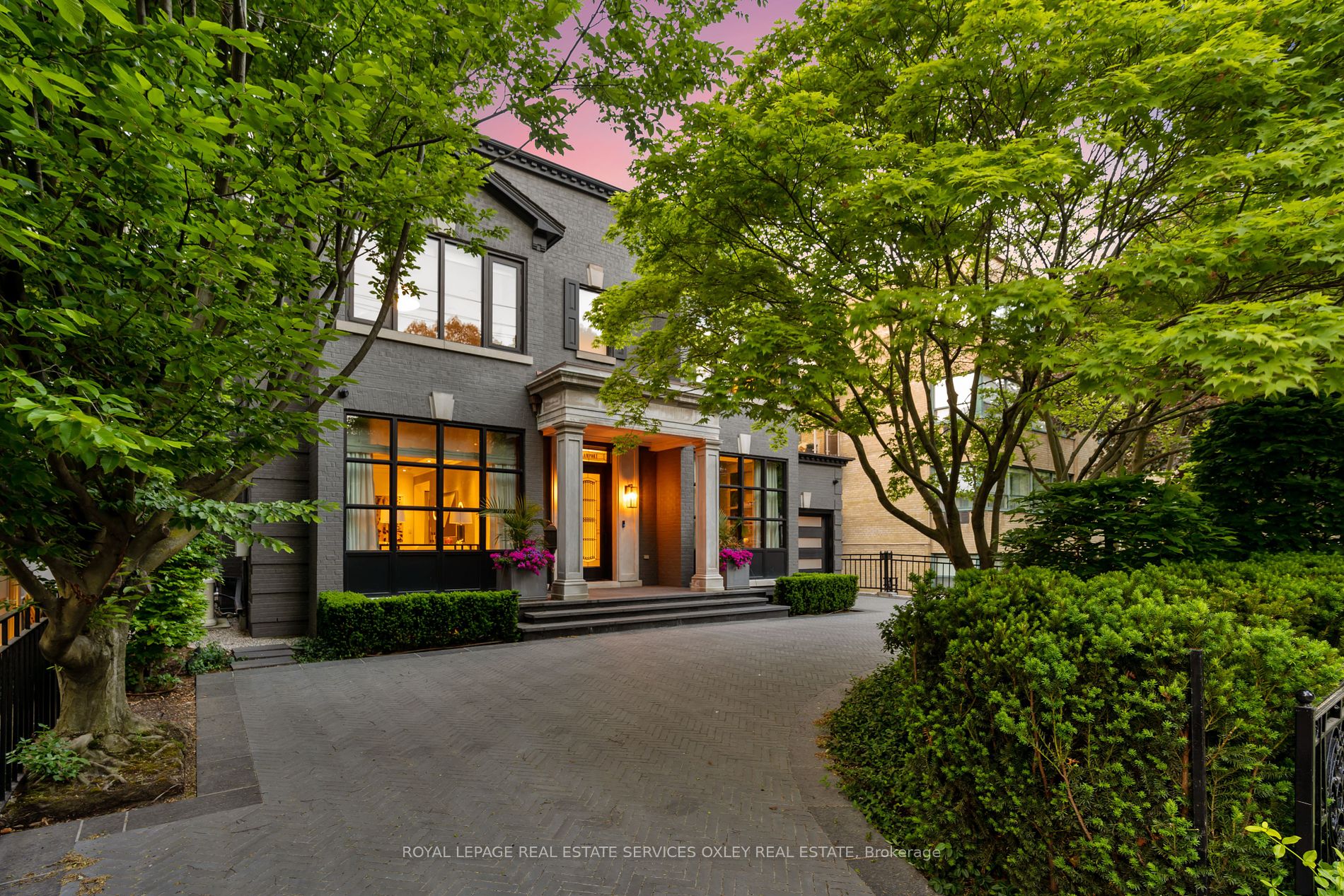 6 Lamport Avenue