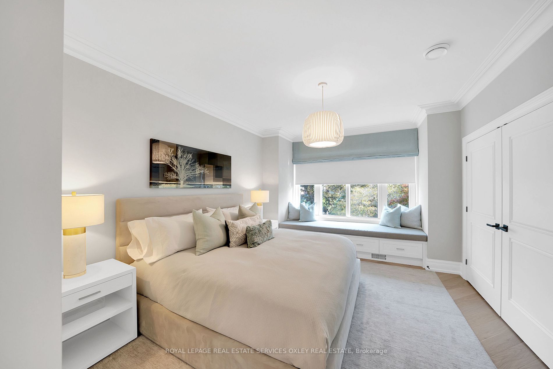 6 Lamport Avenue