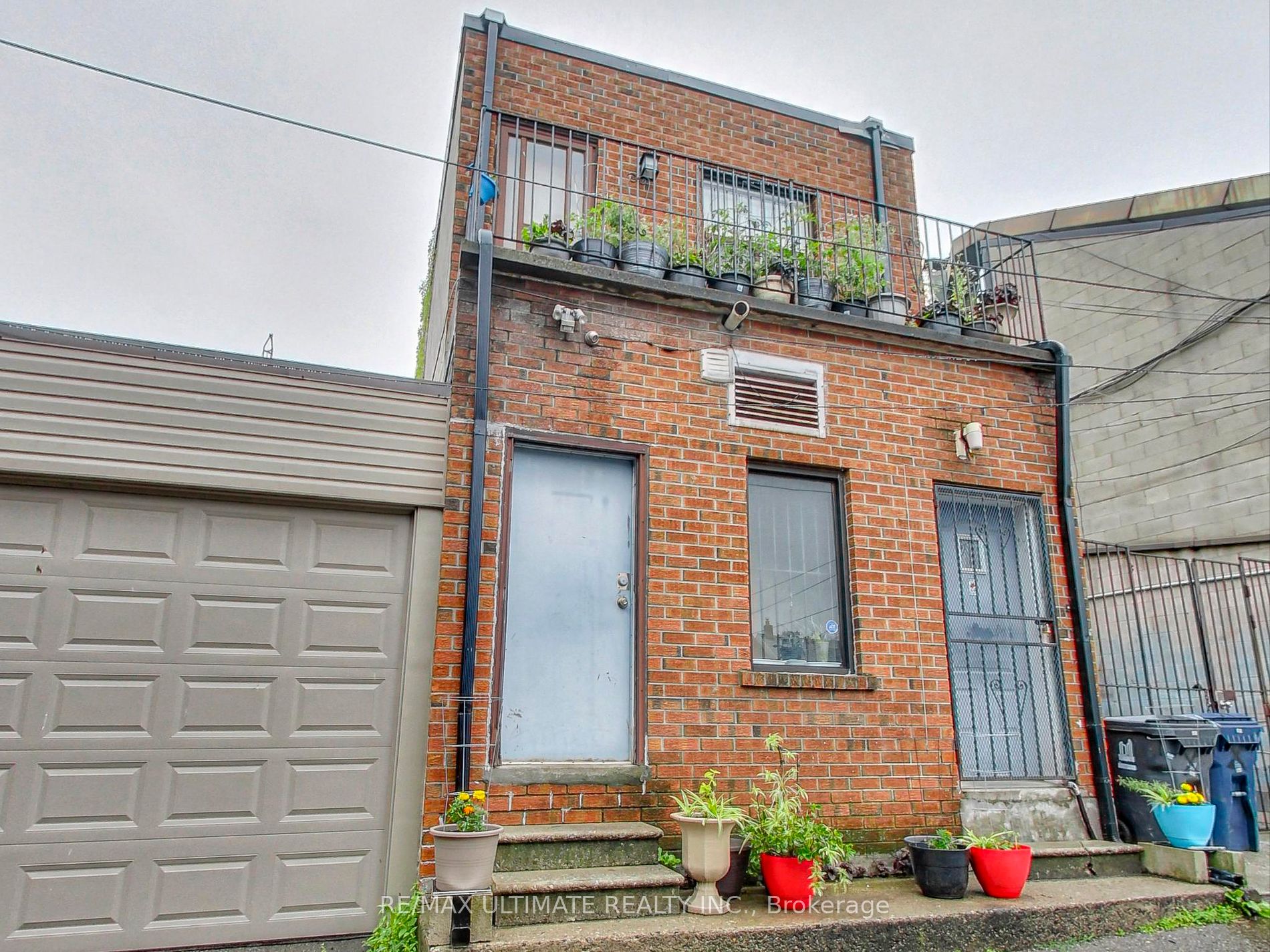 1584 Dundas Street W #Apt #2