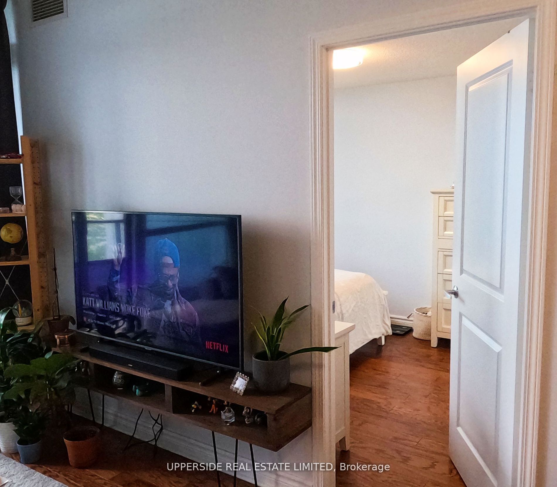 2885 Bayview Avenue #239