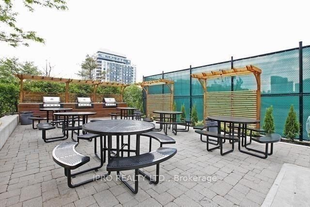 10 Navy Wharf Court, #612