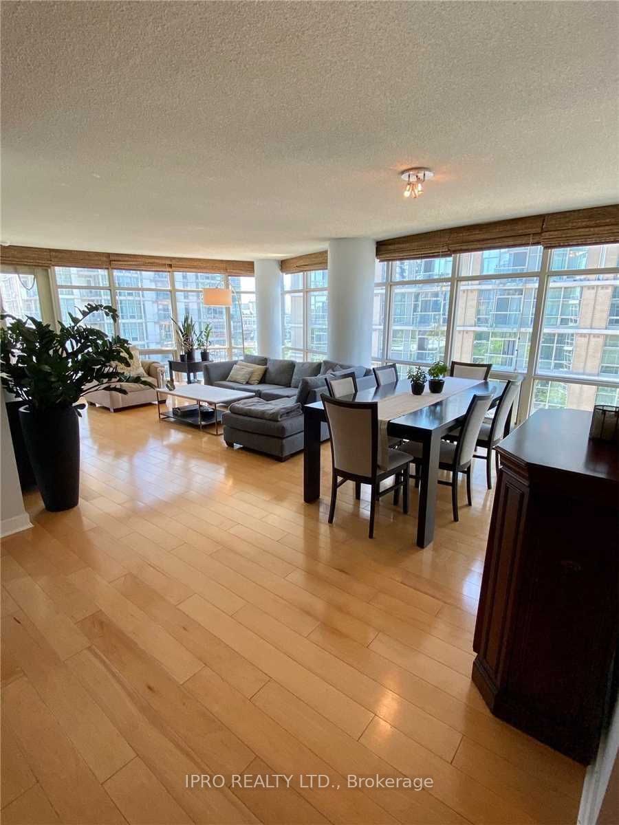 10 Navy Wharf Court, #612