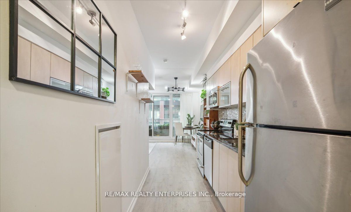150 East Liberty St, #410
