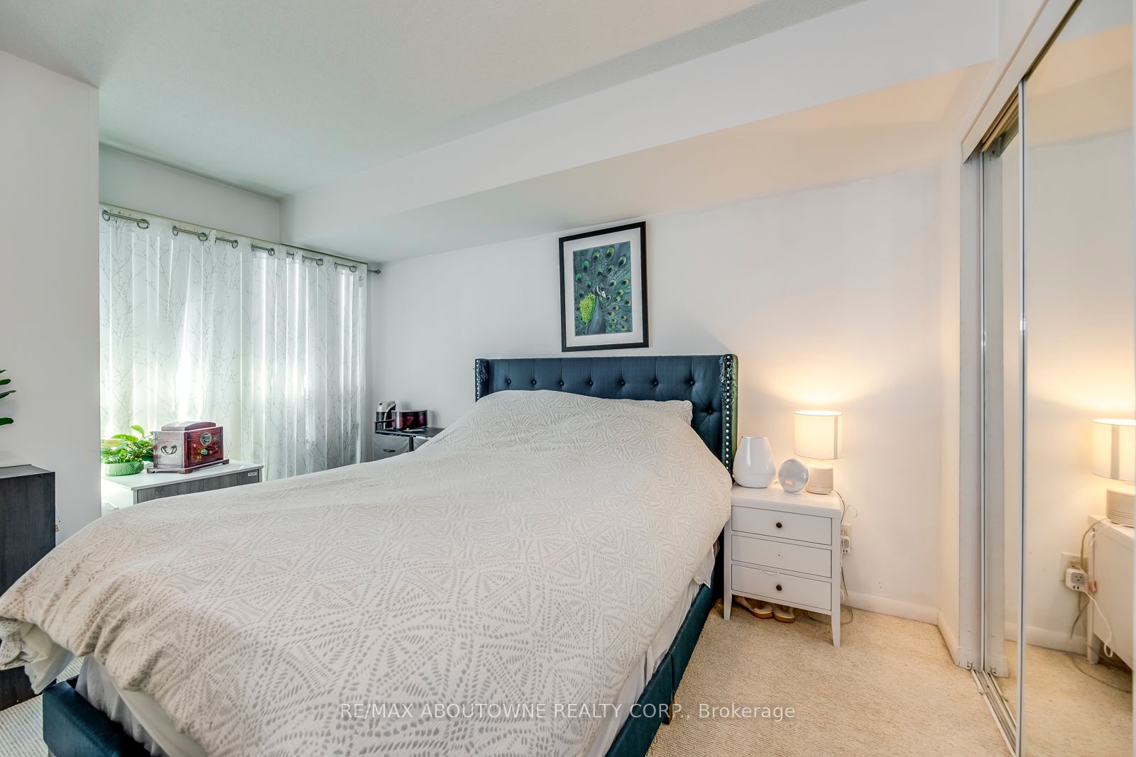 18 Yonge St, #3107
