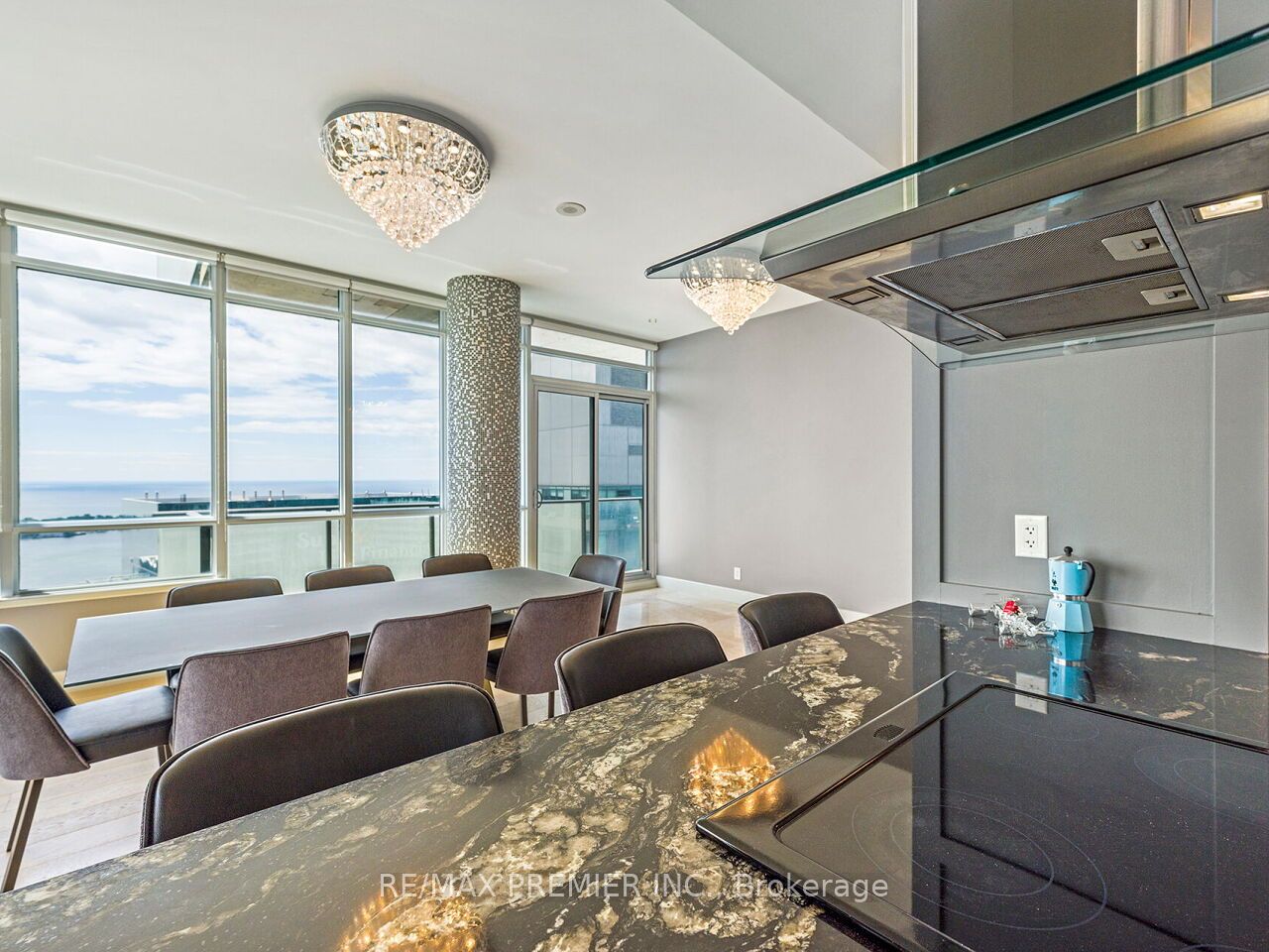 65 Bremner Boulevard, #5104