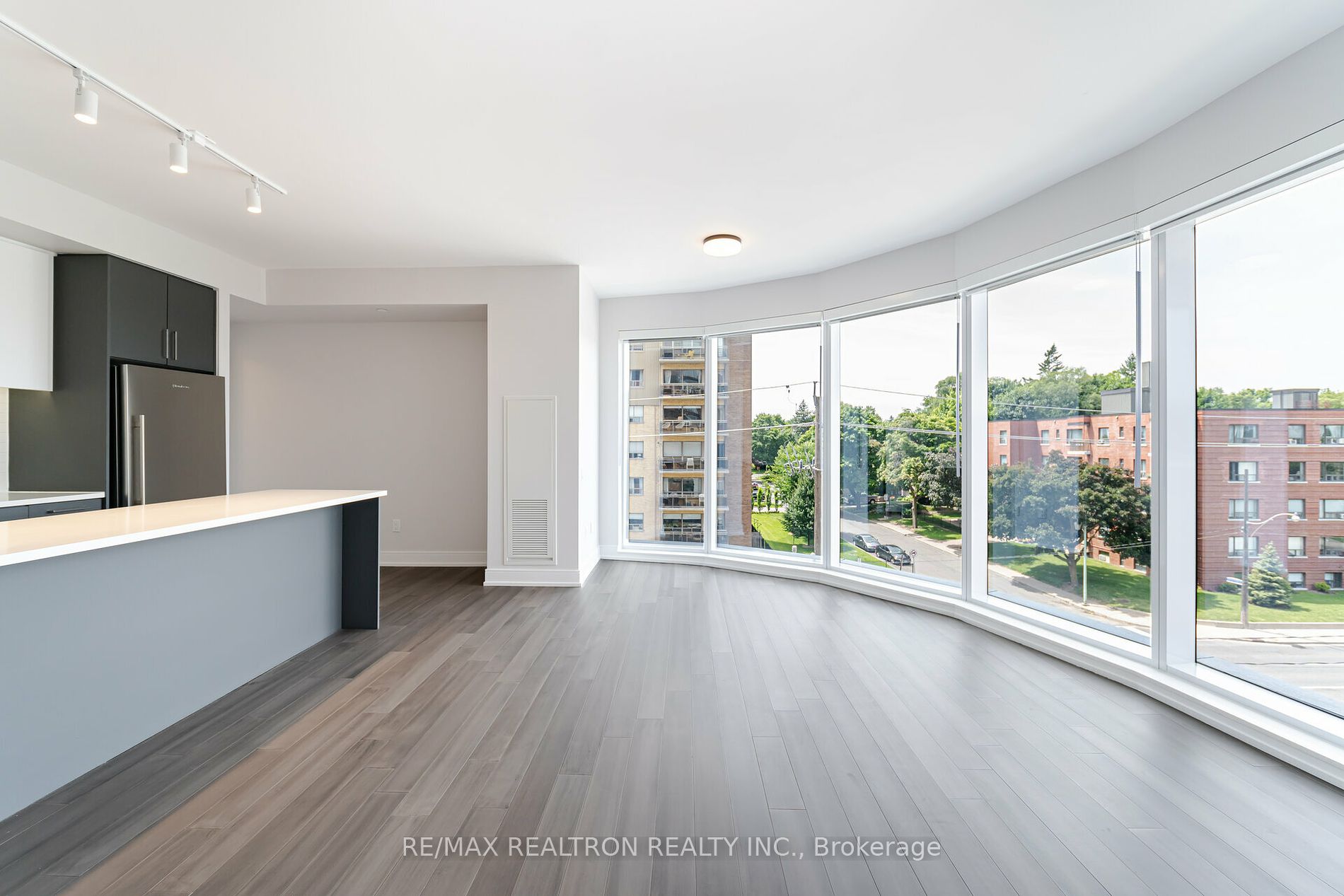2525 Bathurst Street #507